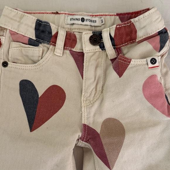 Stains and Stories Wide Leg Jean Pant - Crème with Hearts All Over - Picture 3 of 4